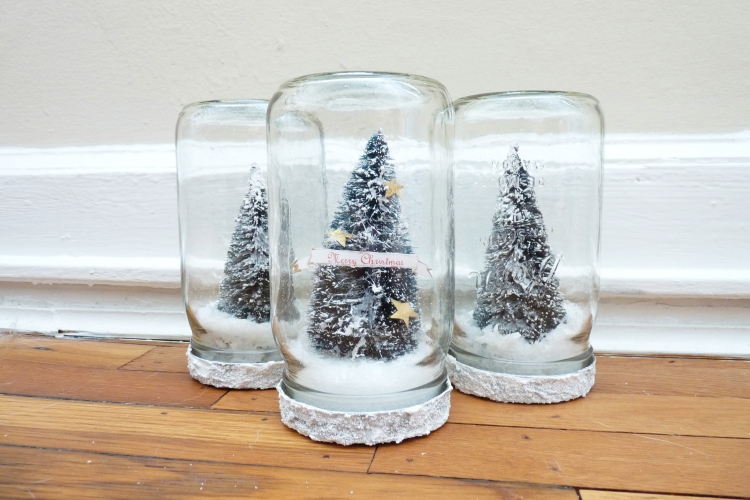 handmade christmas snow globes in mason jars